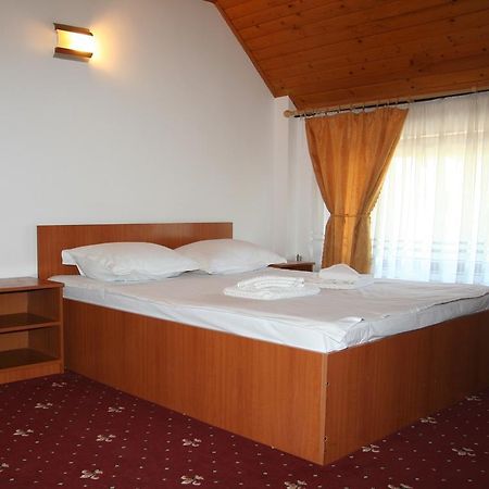 Motel Casa Olteneasca Râmnicu Vâlcea Zimmer foto